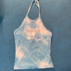 Spoiled tank light blue with white